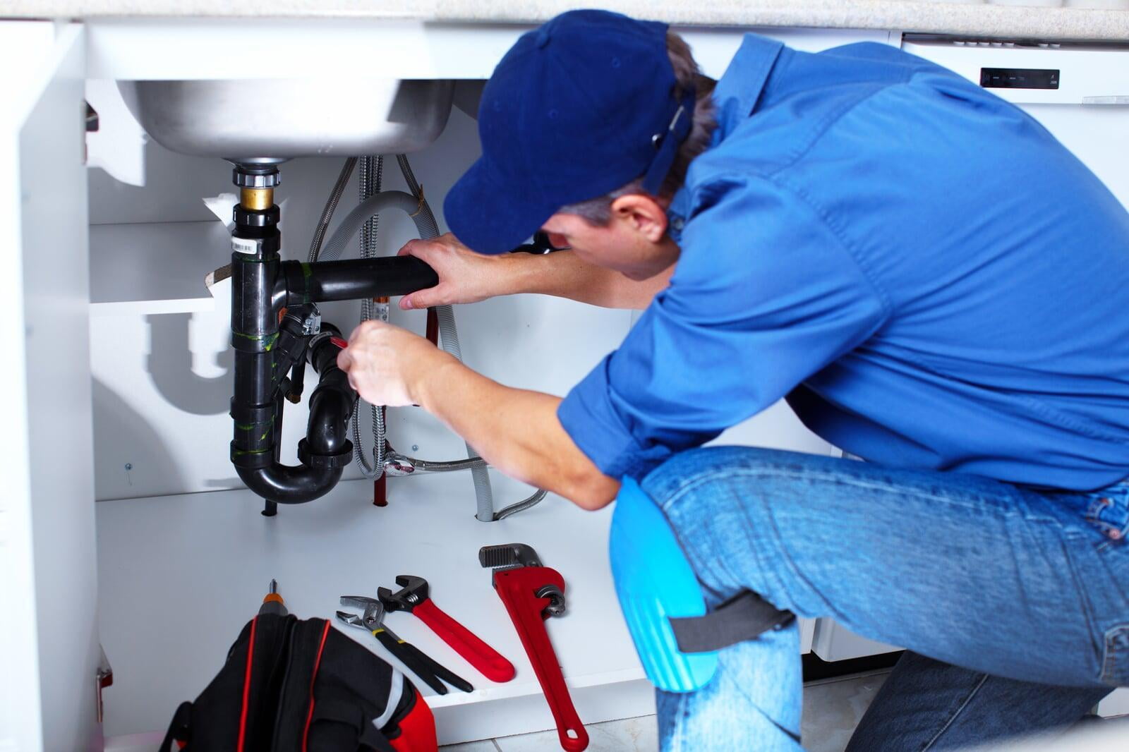 commercial plumbing services in houston